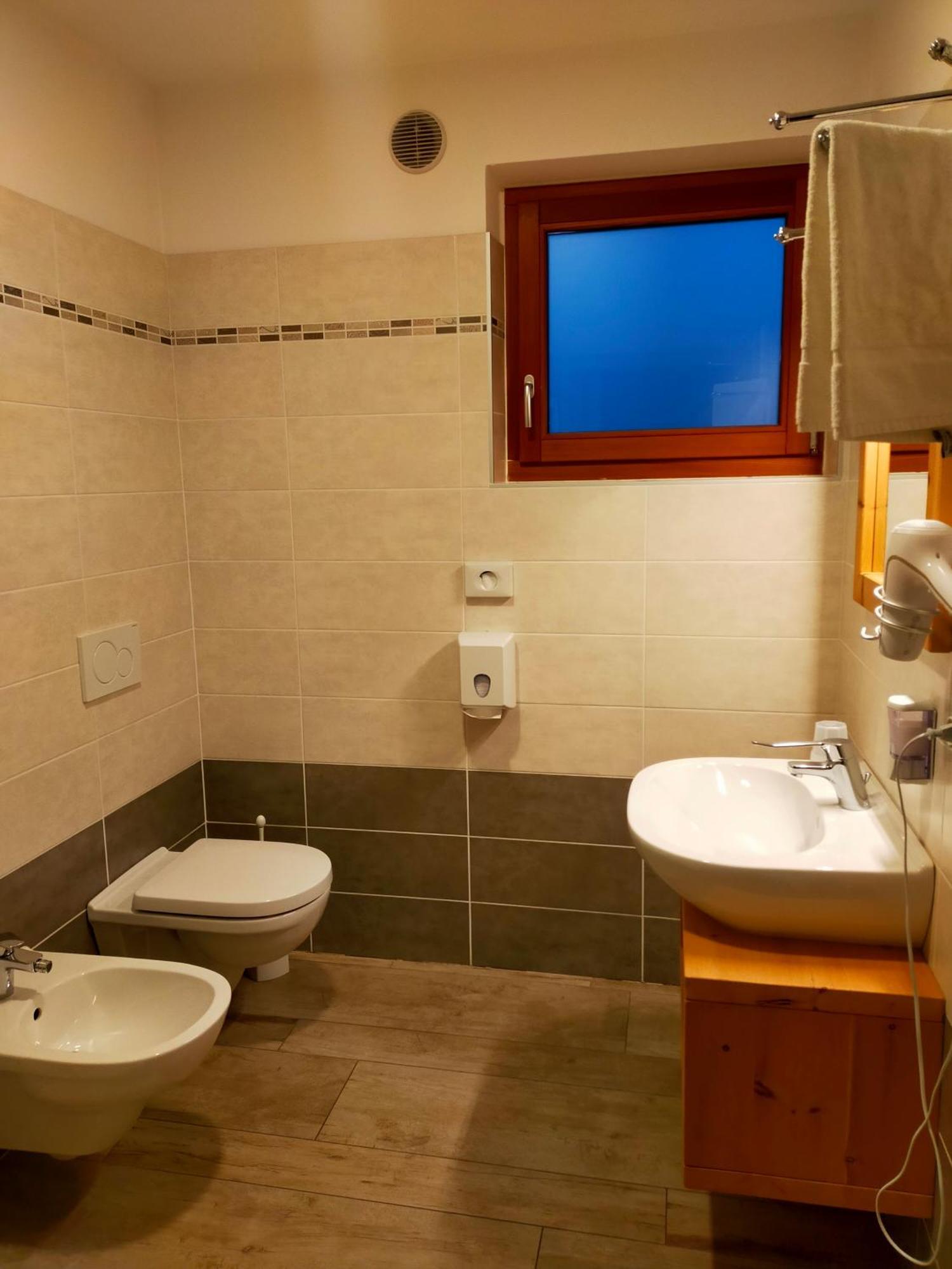 Agritur Maso Flonkeri Bed & Breakfast Bosentino Екстериор снимка